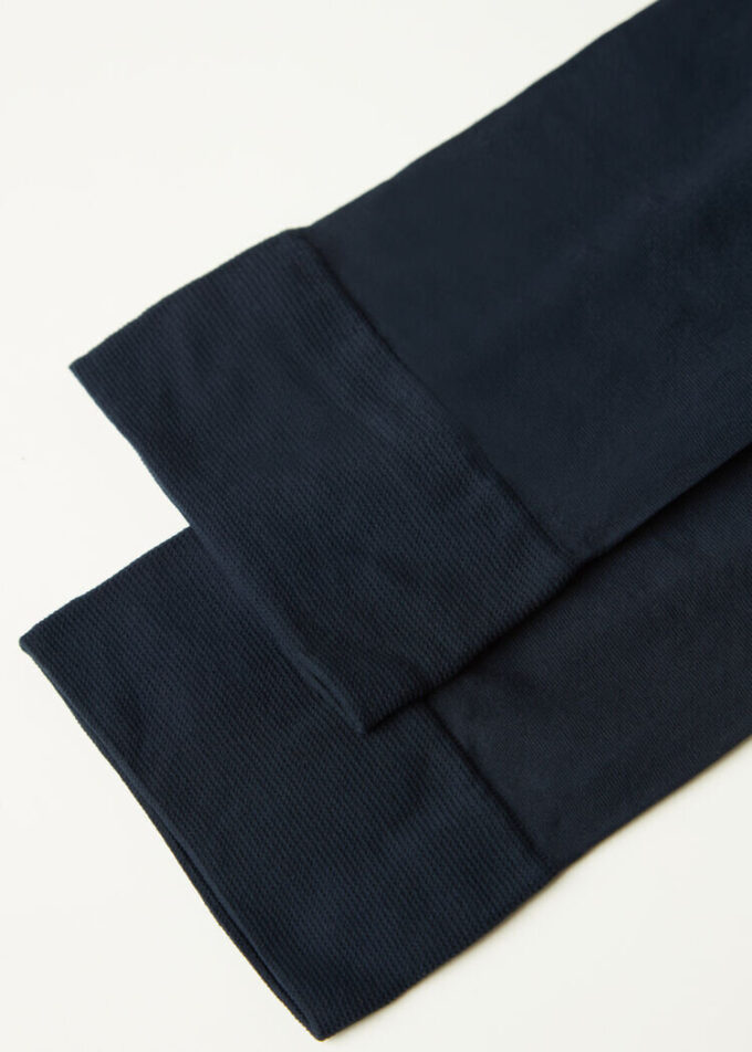 30 denier halvgenomskinliga knästrumpor i Microfiber
