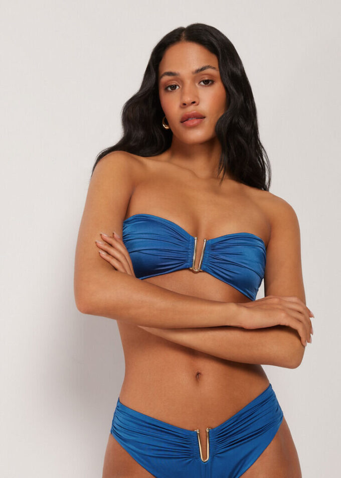 Bandeau-bikinitopp i glansig satin