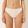 Bikinibottnar i glansig satin Bikinibottnar i glansig satin