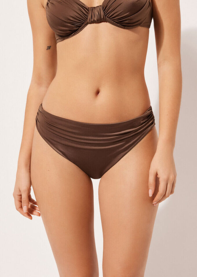 Bikinibottnar i glansig satin Bikinibottnar i glansig satin