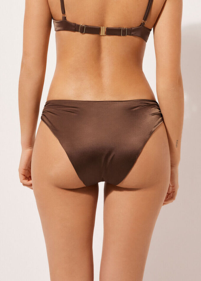 Bikinibottnar i glansig satin Bikinibottnar i glansig satin