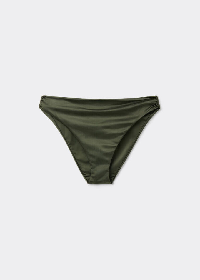 Bikinibottnar i glansig satin Bikinibottnar i glansig satin