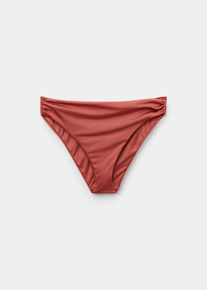 Bikinibottnar i glansig satin Bikinibottnar i glansig satin