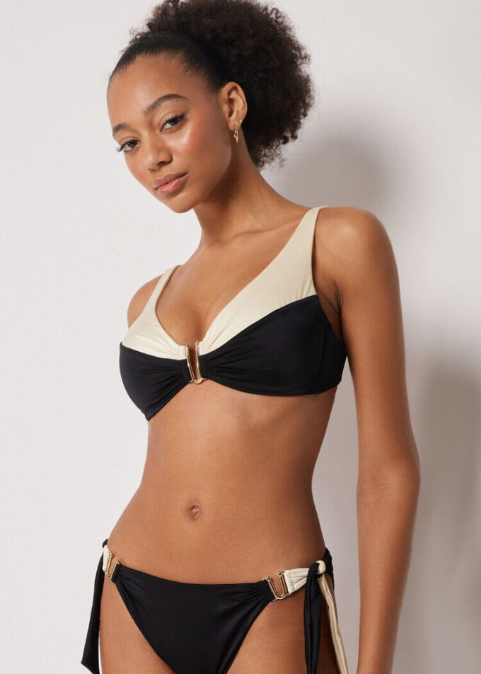 Bikinitopp i tank-stil, elegant tvåfärgad Bikinitopp i tank-stil, elegant tvåfärgad