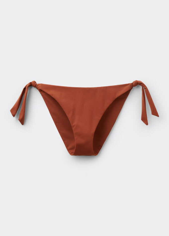 Bikinitrosor med knytband i sidan, premium passform