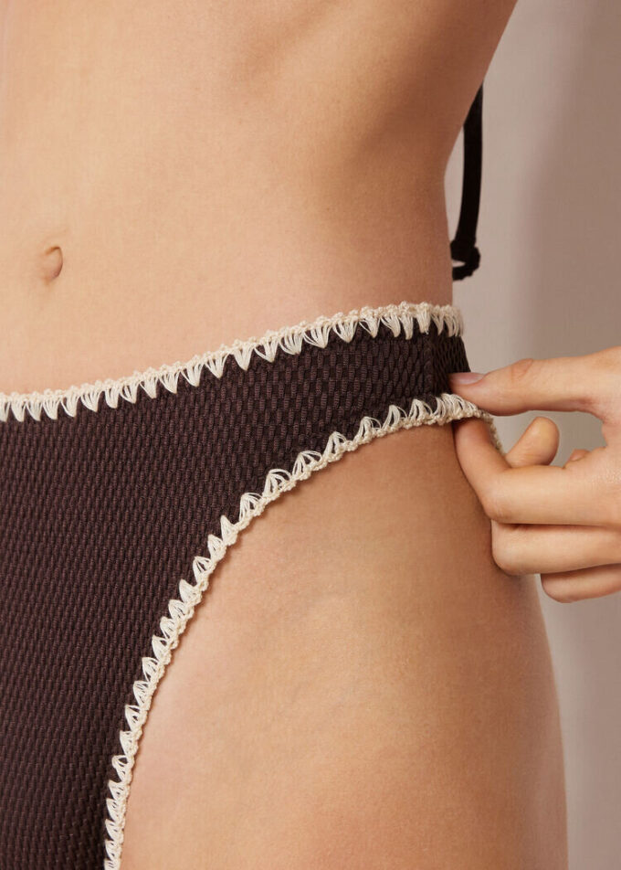 Brasilianska bikinitrosor med hög midja, tvåfärgad broderi