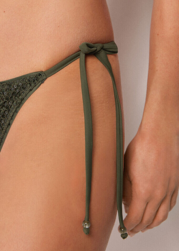 Brasilianska bikinitrosor med paljettnät Brasilianska bikinitrosor med paljettnät