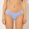 Draperad Brasilia-bikinitrosor i glänsande satin Draperad Brasilia-bikinitrosor i glänsande satin