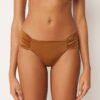 Draperad Brasilia-bikinitrosor i glänsande satin Draperad Brasilia-bikinitrosor i glänsande satin