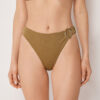 Högmidjad Brasilia-bikinitrosor med sofistikerad glans Högmidjad Brasilia-bikinitrosor med sofistikerad glans