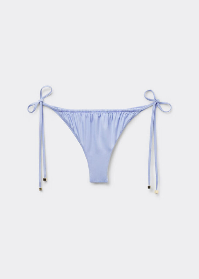 Satinbikinitrosor i brasiliansk stil Satinbikinitrosor i brasiliansk stil