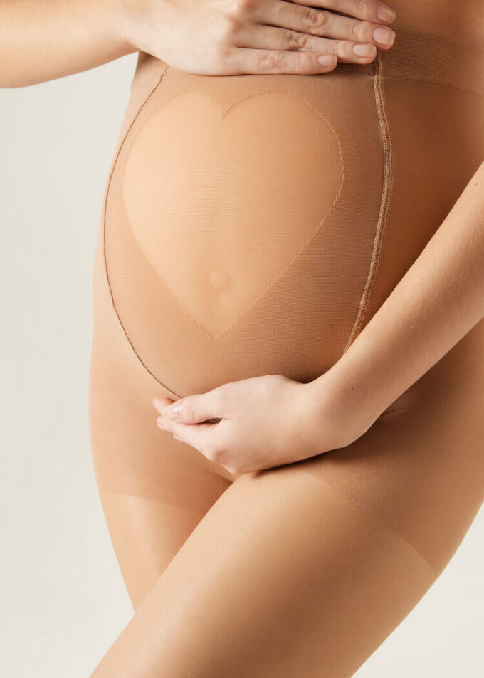 Sheer 20 Denier Maternity strumpbyxor med genomskinligt hjärta