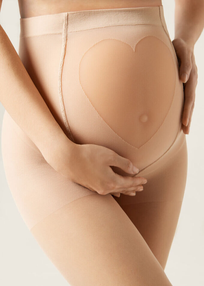 Sheer 20 Denier Maternity strumpbyxor med genomskinligt hjärta
