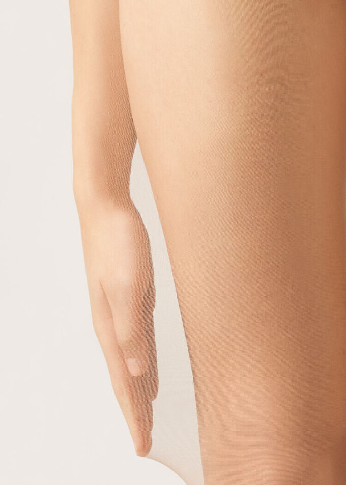 Sheer Essential 20 denier strumpbyxor Sheer Essential 20 denier strumpbyxor