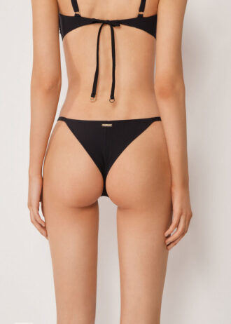 String-bikinitrosor i brasiliansk stil Premium Fit