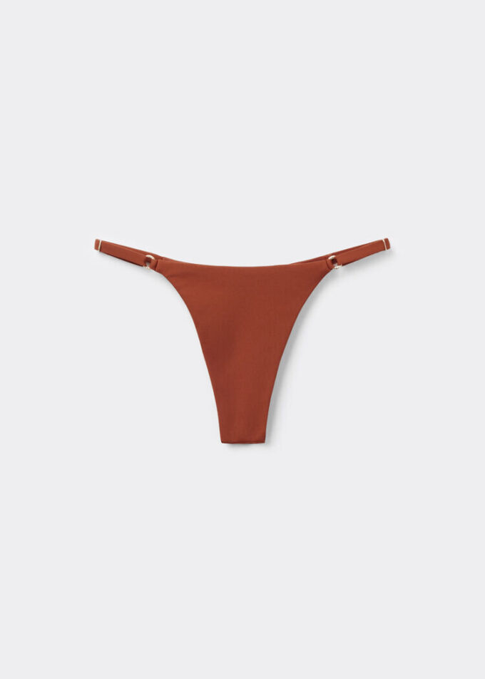 Stringtrosor med bikiniunderdel Premium Fit Stringtrosor med bikiniunderdel Premium Fit
