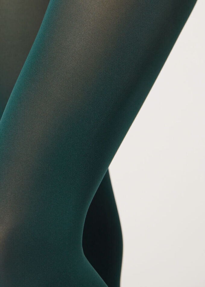 Täckande, matta och mjuka 50 denier-strumpbyxor