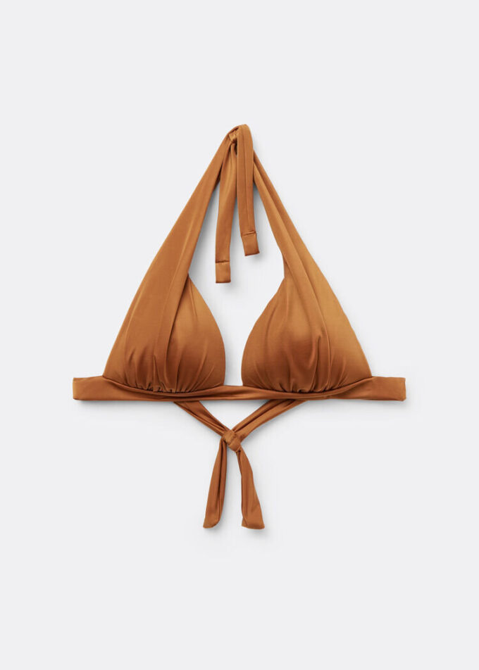 Triangeltopp med graderad vaddering, glansig satin Triangeltopp med graderad vaddering, glansig satin